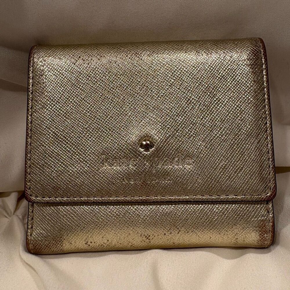 SALE Kate Spade New York Gold Leather Small Bifold Wallet with Coin Purse ♠️